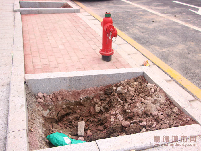 1642991449902971.jpg 1642935017137473.jpg